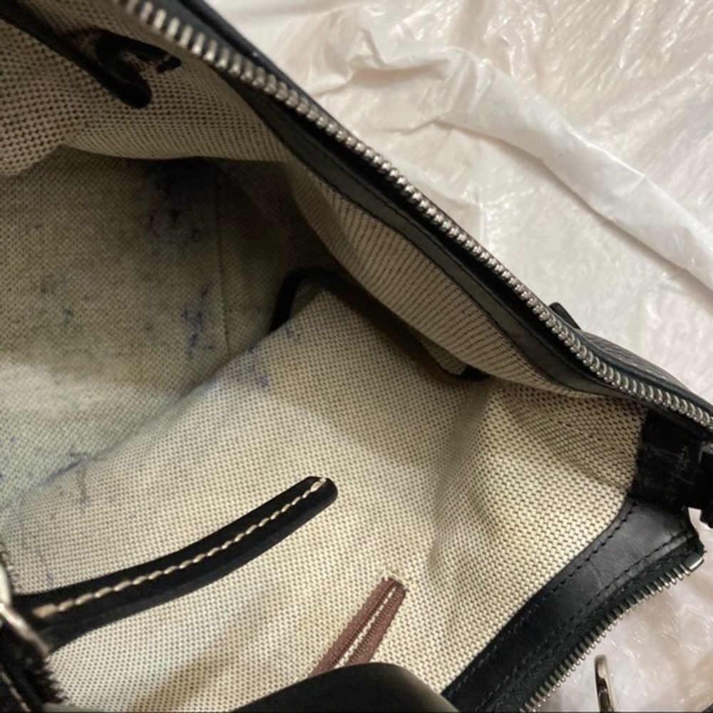 Dooney and Bourke black leather zipper bag - Picture 15 of 15